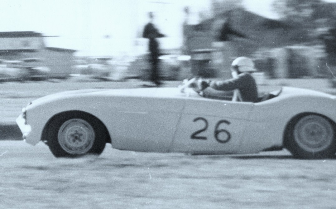 1957 TRIDEN (Ex.Driscoll/Tonkin)