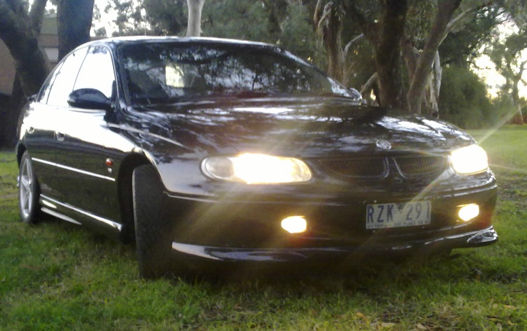 1998 Holden vt ss