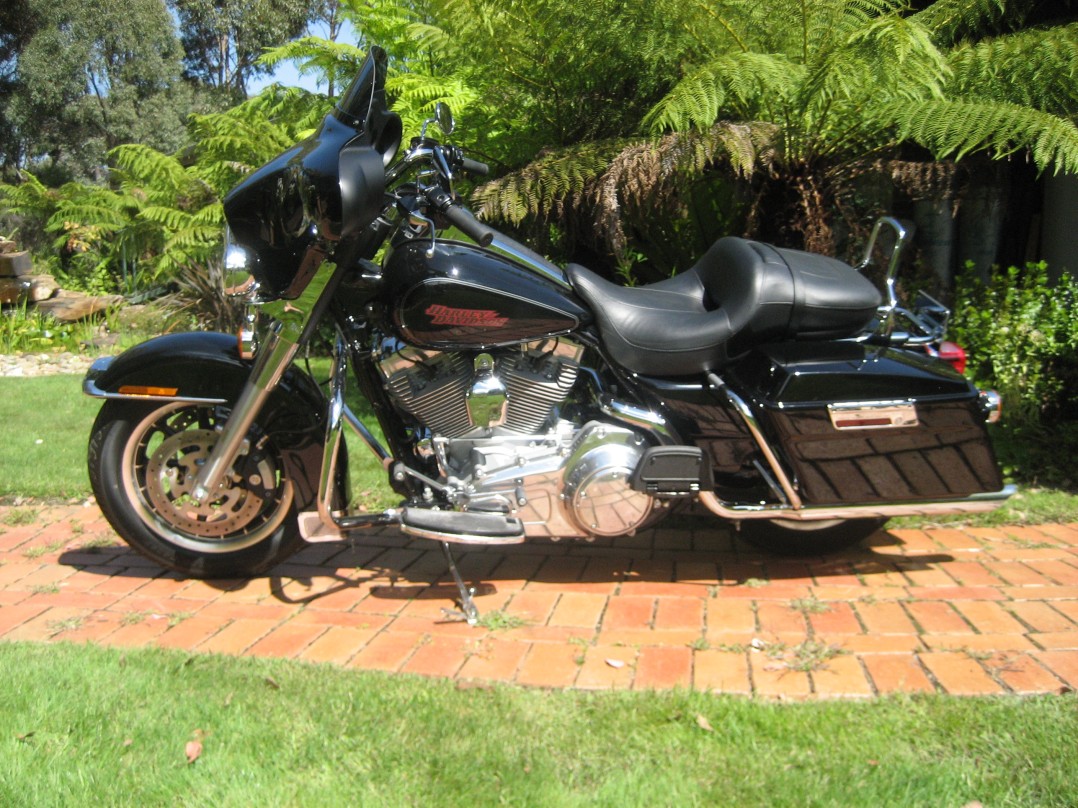 2008 Harley-Davidson 1690cc FLHTCU U/C ELECTRA GLIDE