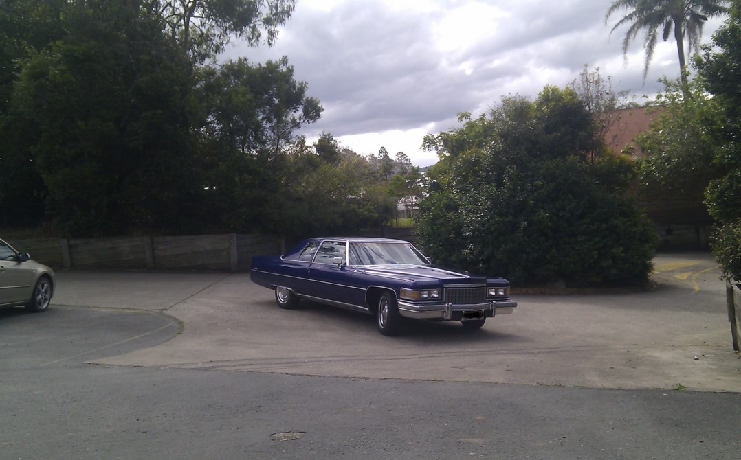 1976 Cadillac Coupe Deville