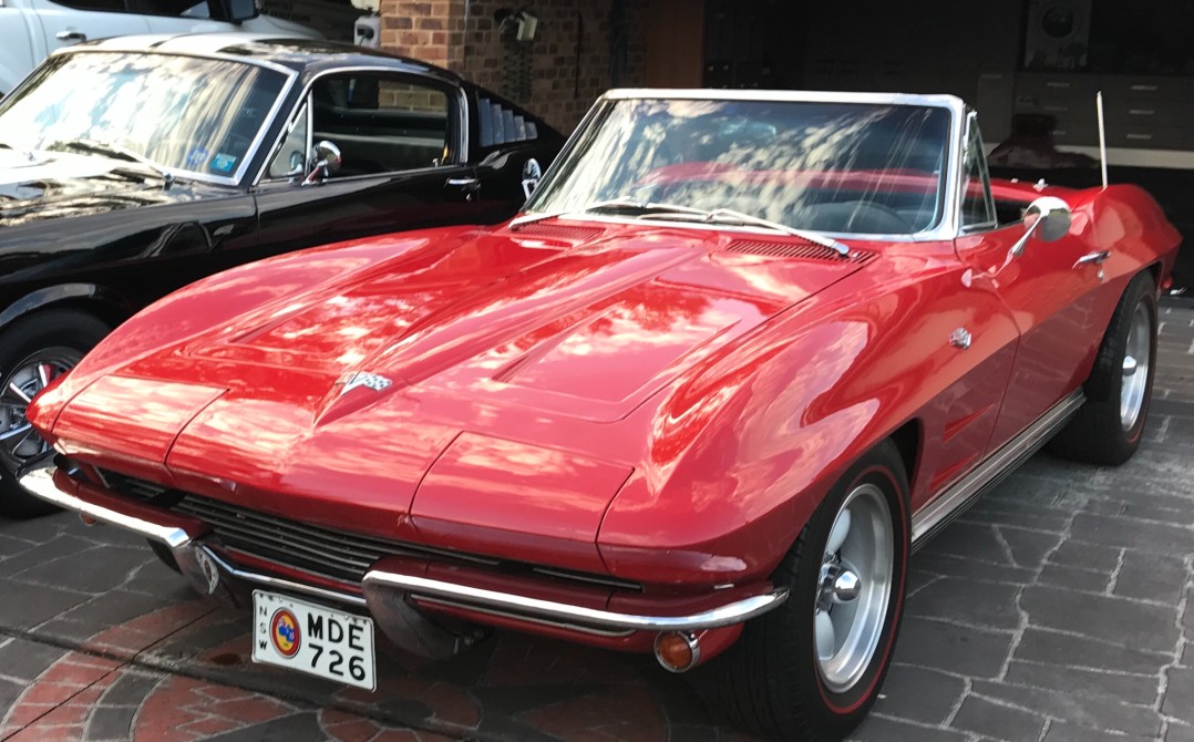 1964 Chevrolet CORVETTE STINGRAY