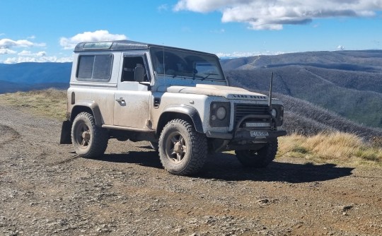 2012 Land Rover DEFENDER (4x4)