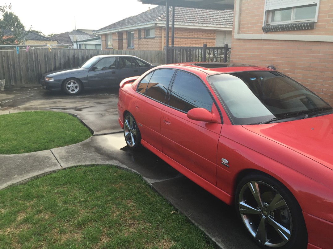 2000 Holden COMMODORE SS