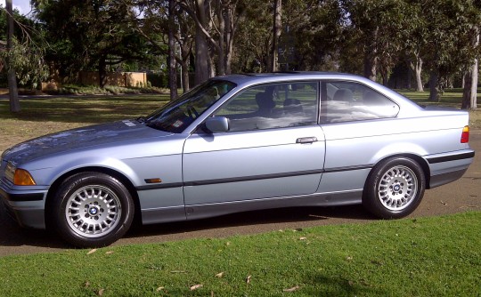 1994 BMW 318is SPORT