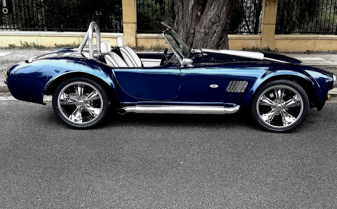 2000 AC Cobra Woolley evans
