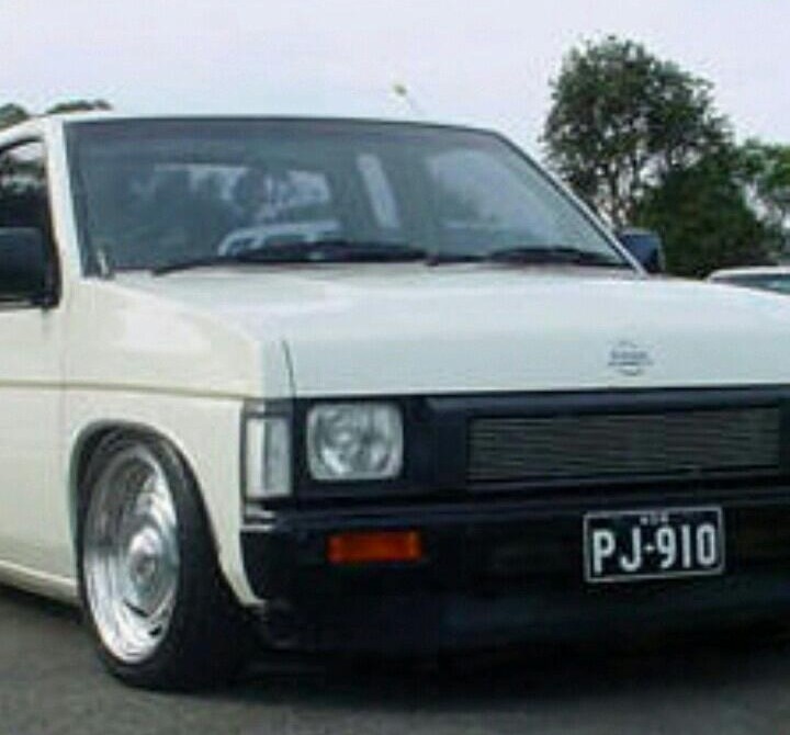 1994 Nissan Navara MiniTruck