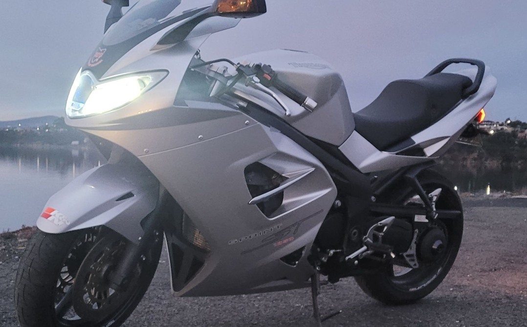 2005 Triumph 1050cc SPRINT ST