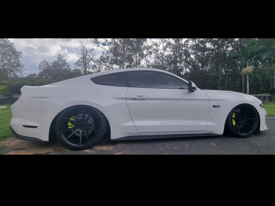 2018 Ford MUSTANG