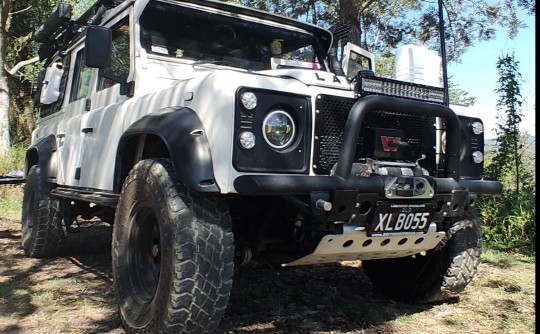 1997 Land Rover DEFENDER 110 (4x4)