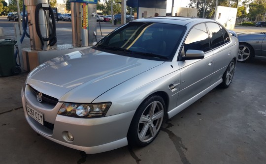2004 Holden COMMODORE  SS