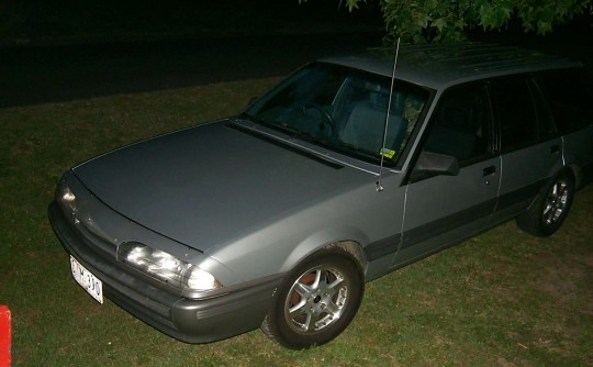 1987 Holden VL Executive