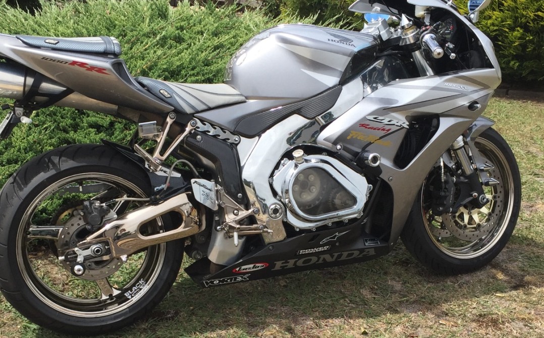 2006 Honda 1000cc CBR1000RR (FIREBLADE)