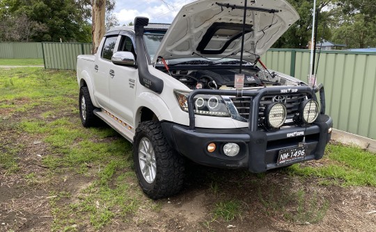 2014 Toyota Hilux sr5