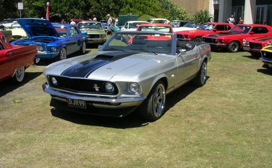 1969 Ford MUSTANG