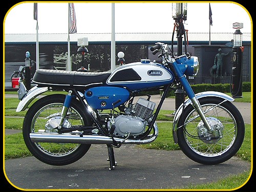 1968 Yamaha YR2