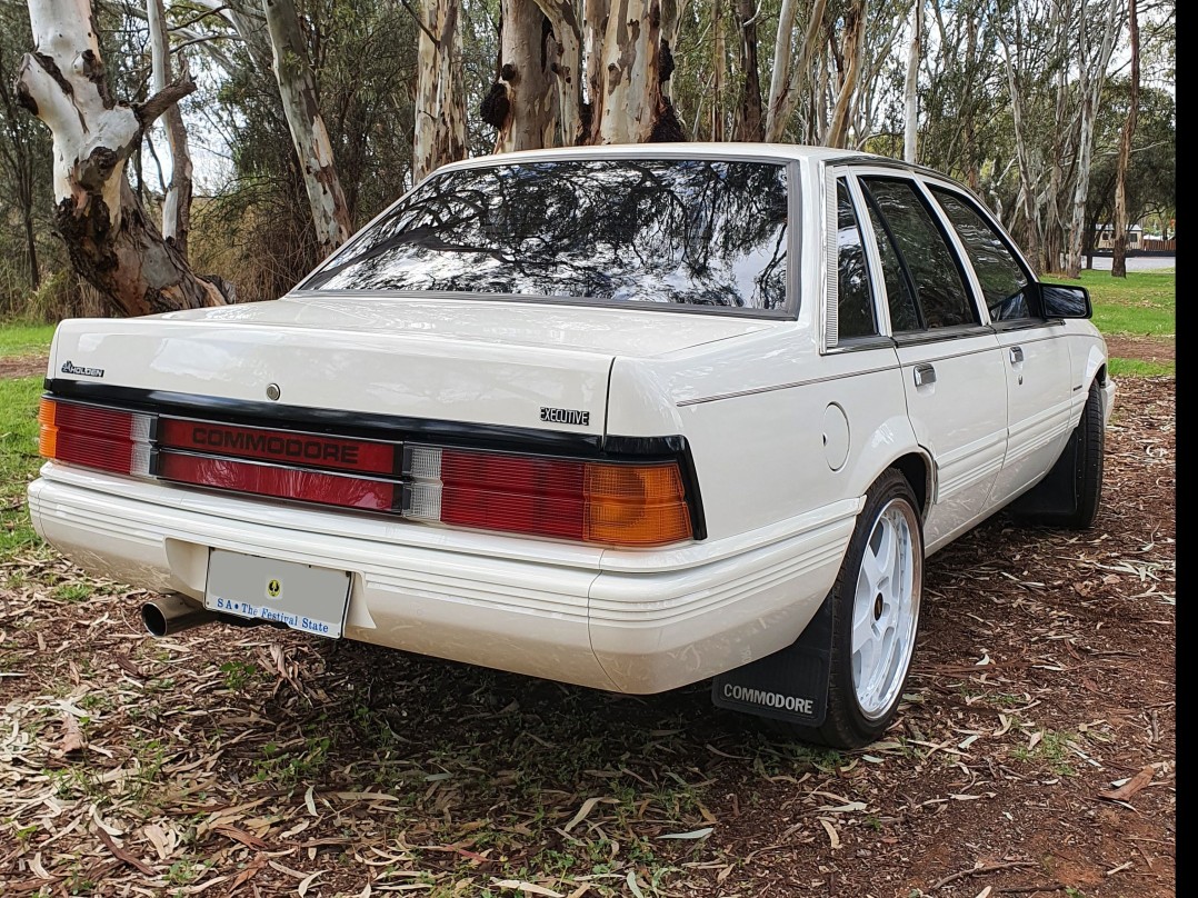 1986 Holden VL Commodore