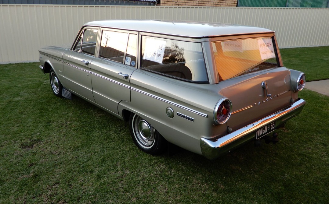 1965 Ford FALCON