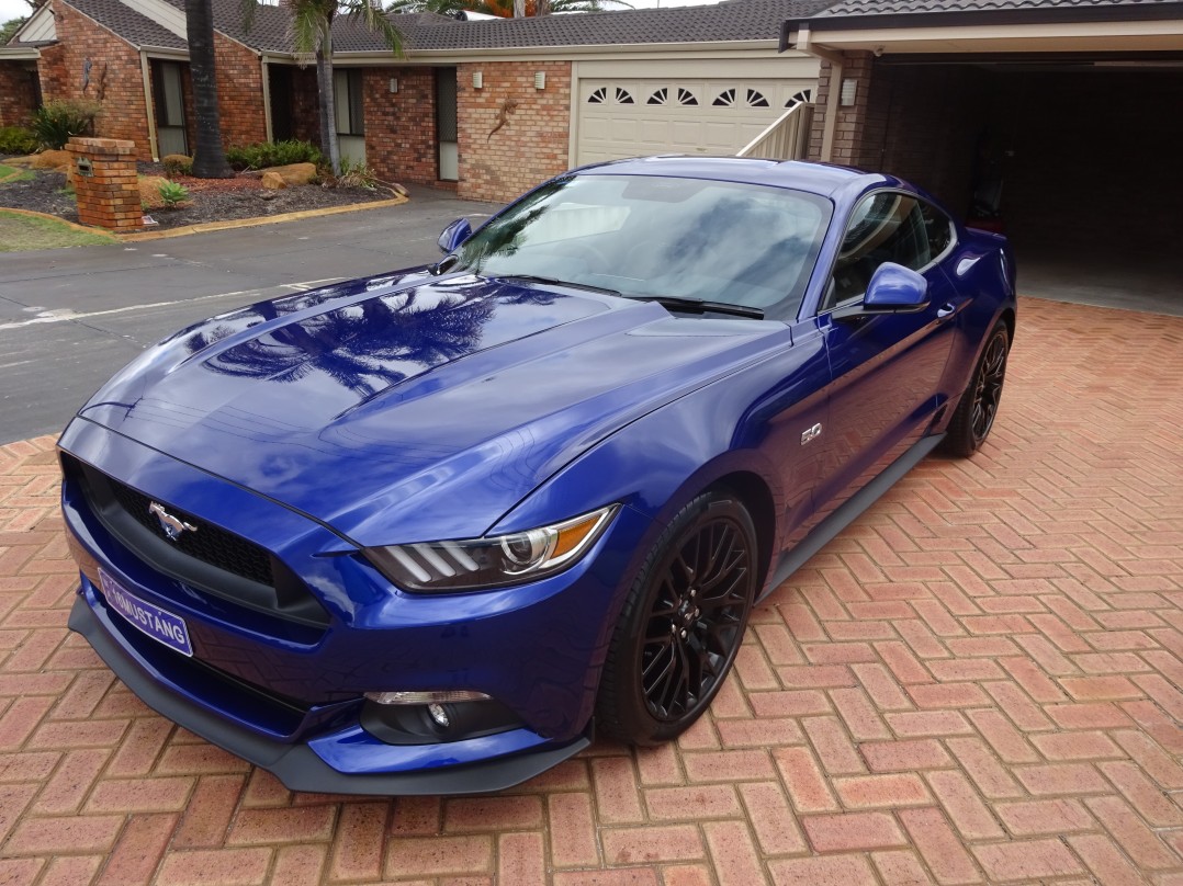 2016 Ford MUSTANG