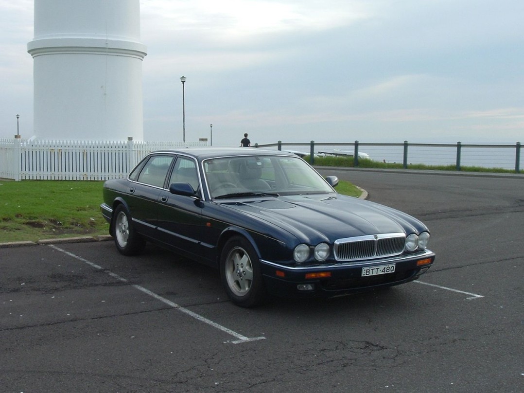 1996 Jaguar X300