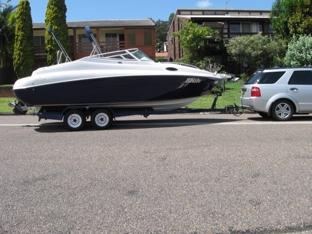 2002 MIRAGE 2100 SPORTS CABIN
