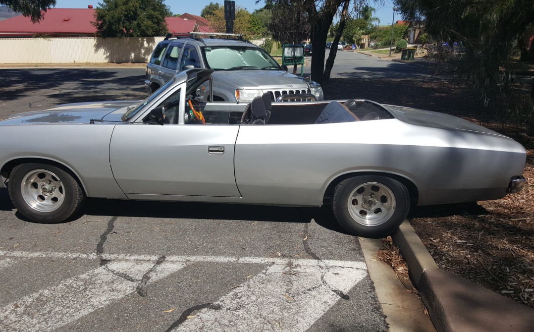 1975 Chrysler VJ Regal Valiant Sedan/Convertable