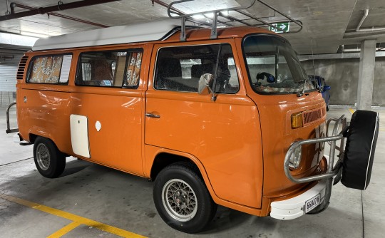 1976 Volkswagen KOMBI