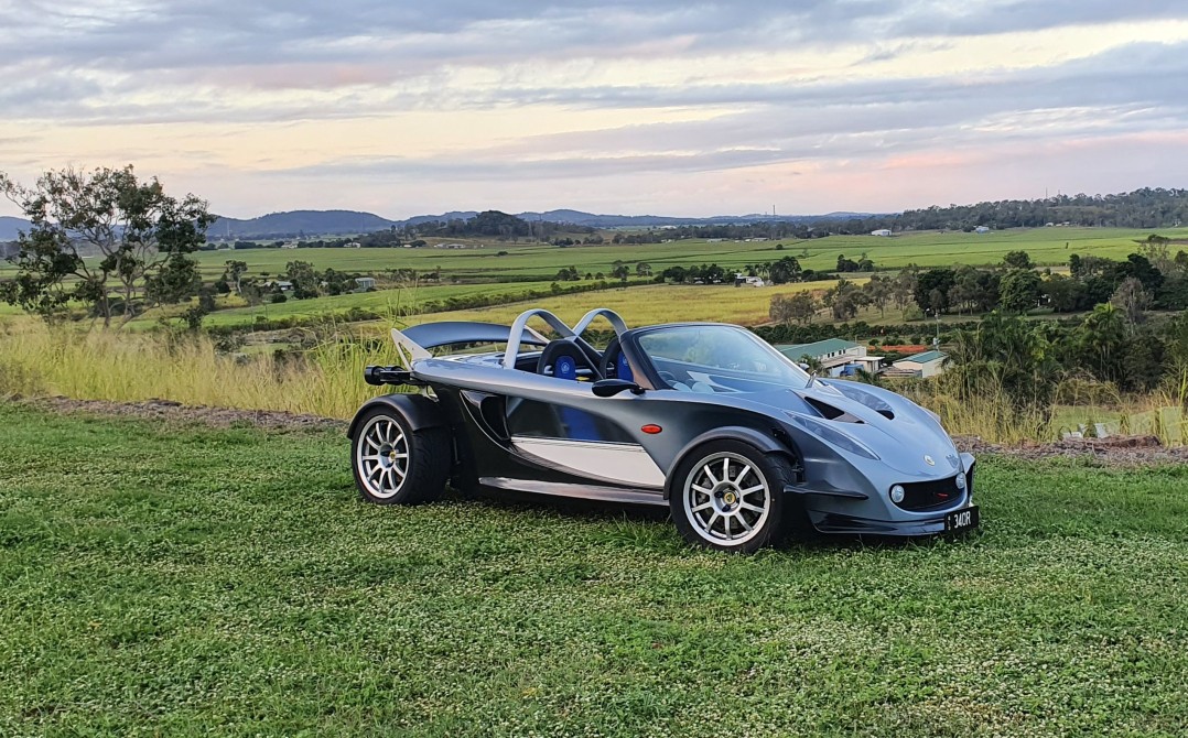 2000 Lotus 340r