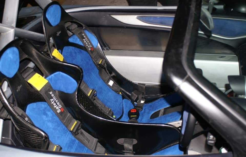 Wtb carbon fiber fixed back seats