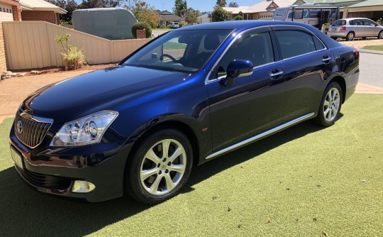 2012 Toyota Crown 4.6L V8