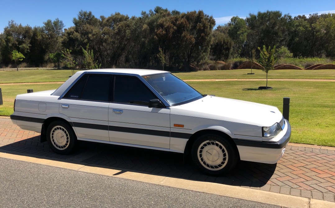 1988 Nissan SKYLINE TI 3.0L