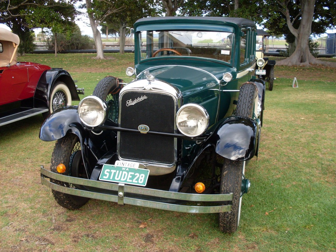 1928 Studebaker Director Royal Sedan