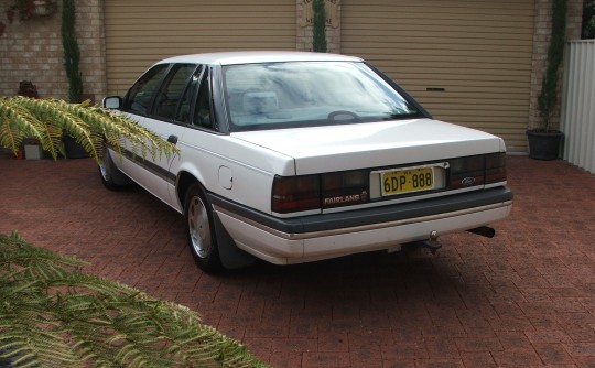 1991 Ford Fairlane Ghia
