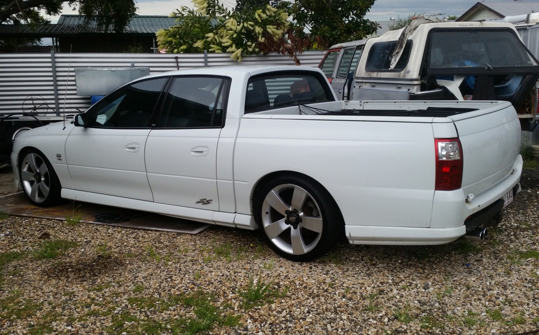 2004 Holden SS Crewman