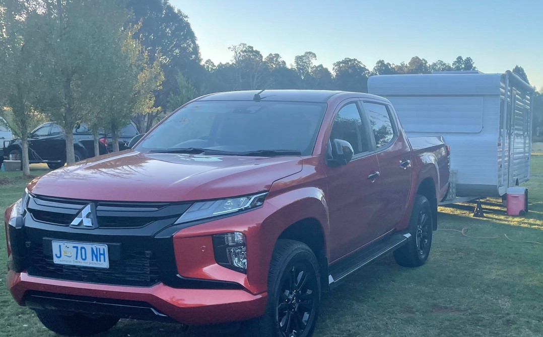 2021 Mitsubishi TRITON (4x4)