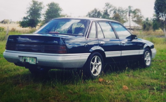 1986 Holden COMMODORE