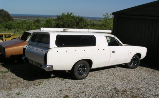 1972 VH Dodge