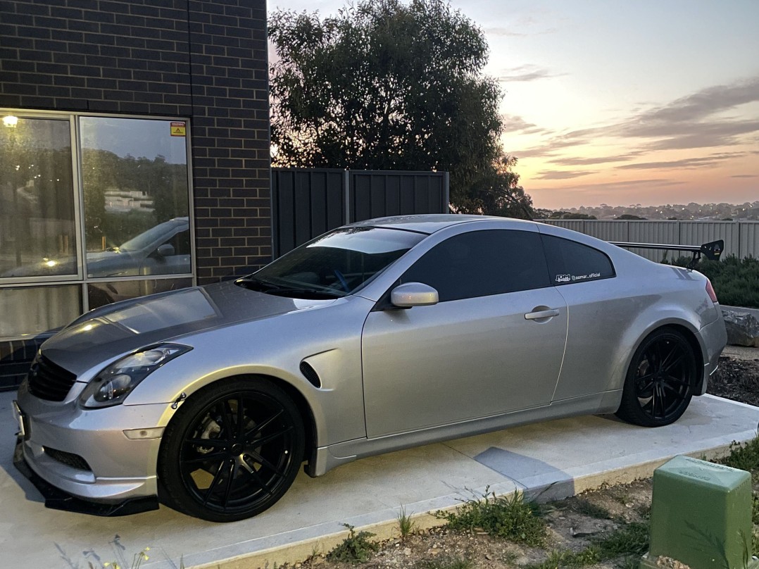 2003 Nissan SKYLINE 350GT