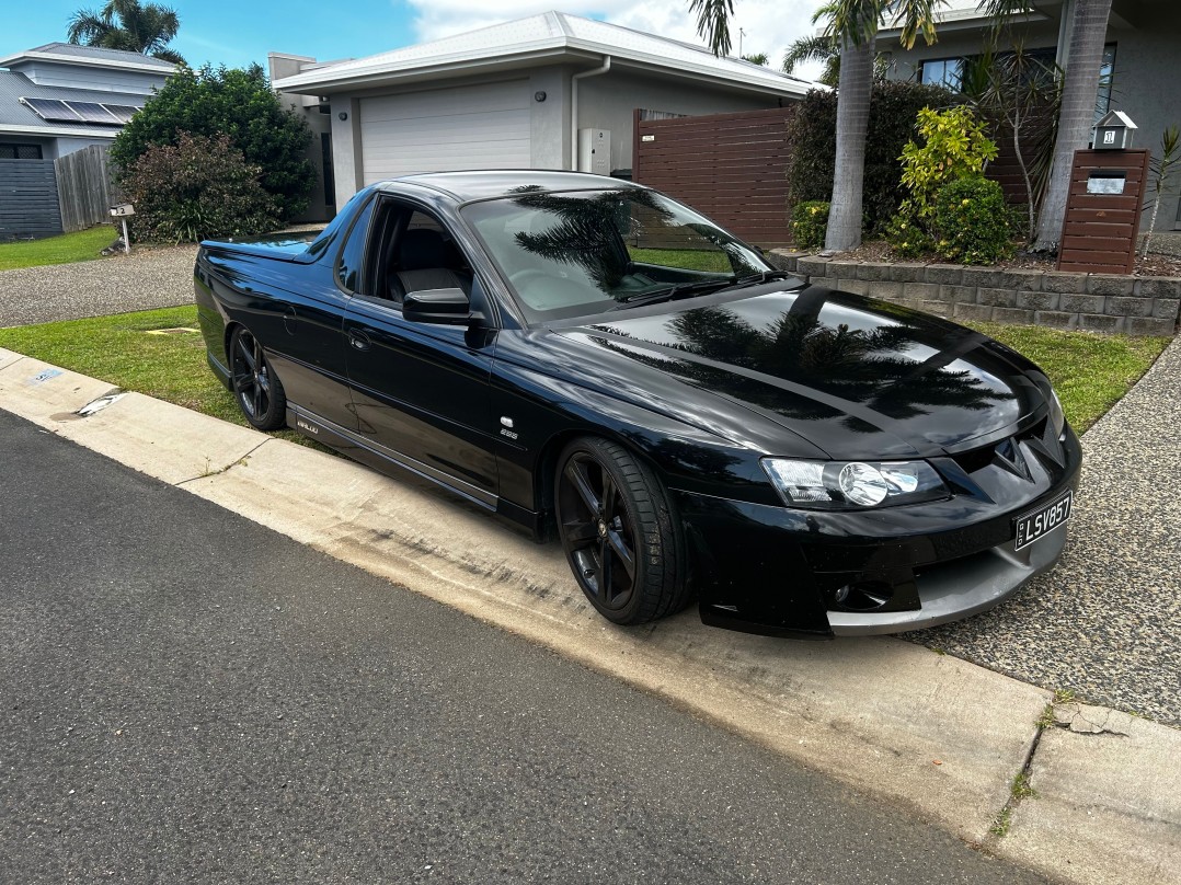 2003 Holden HSV VY Maloo