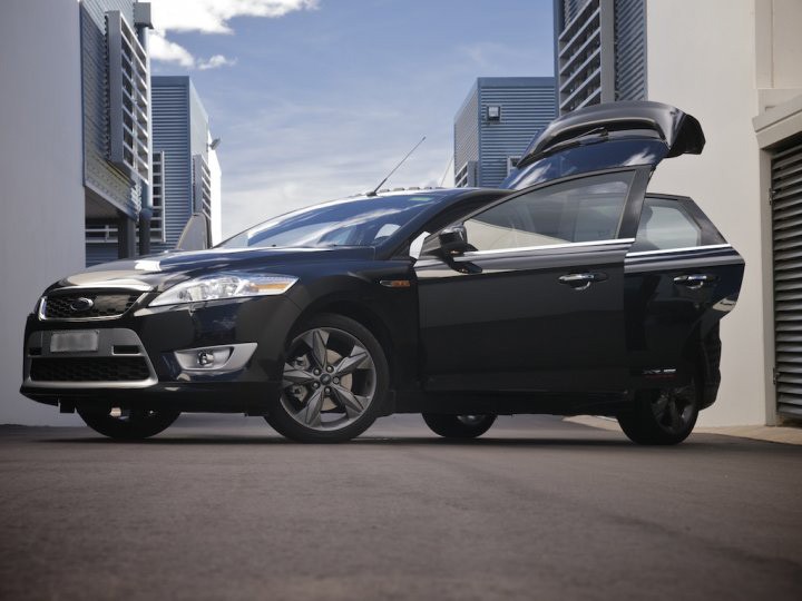 2010 Ford Mondeo XR5 Turbo