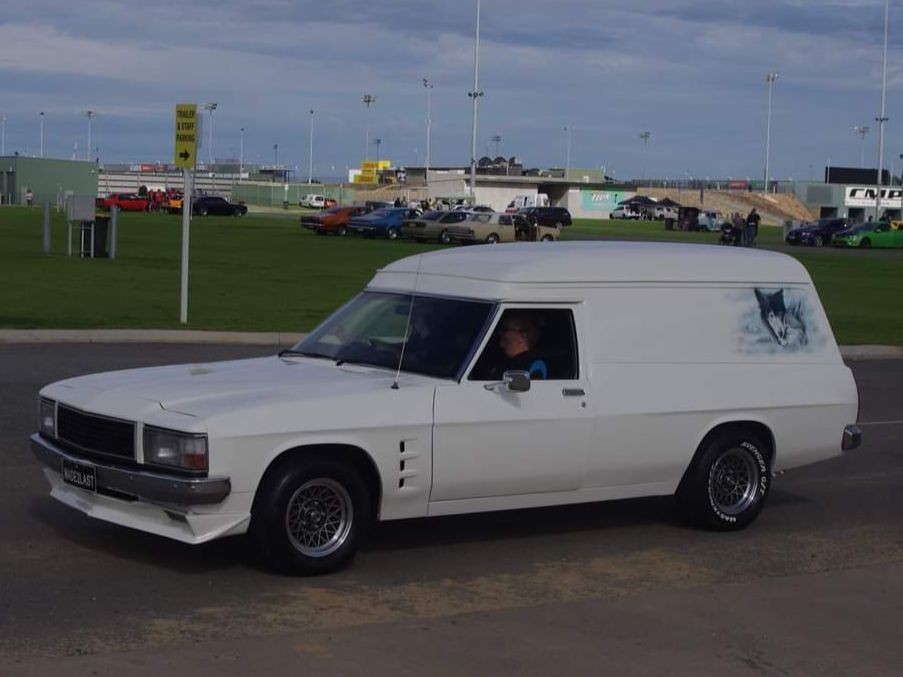 1984 Holden WB Van