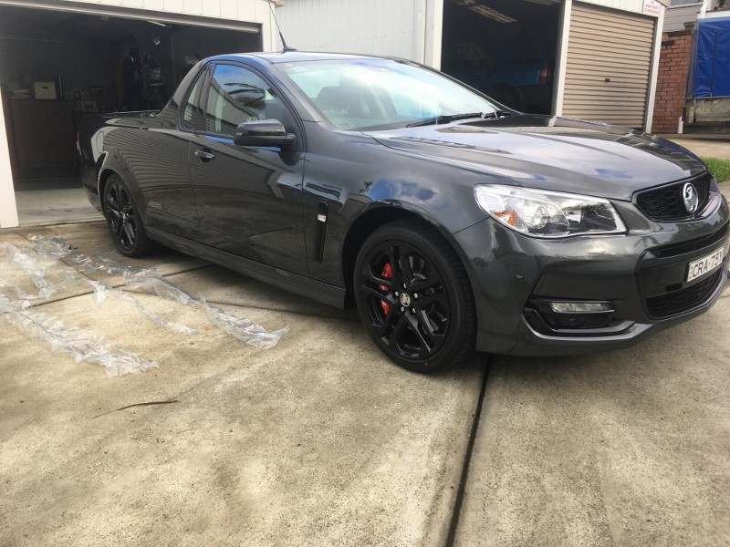 2017 Holden ssv redline