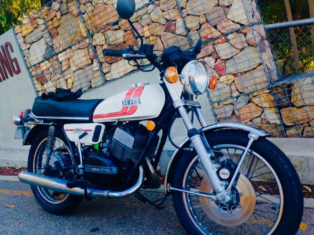1975 Yamaha RD250