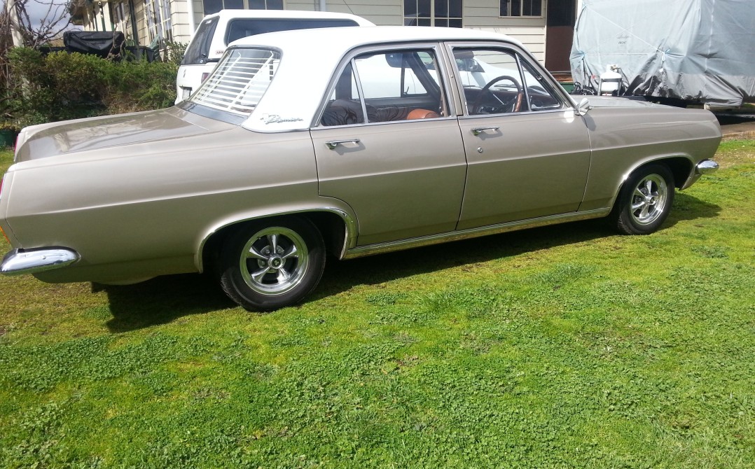 1967 Holden HR Premier