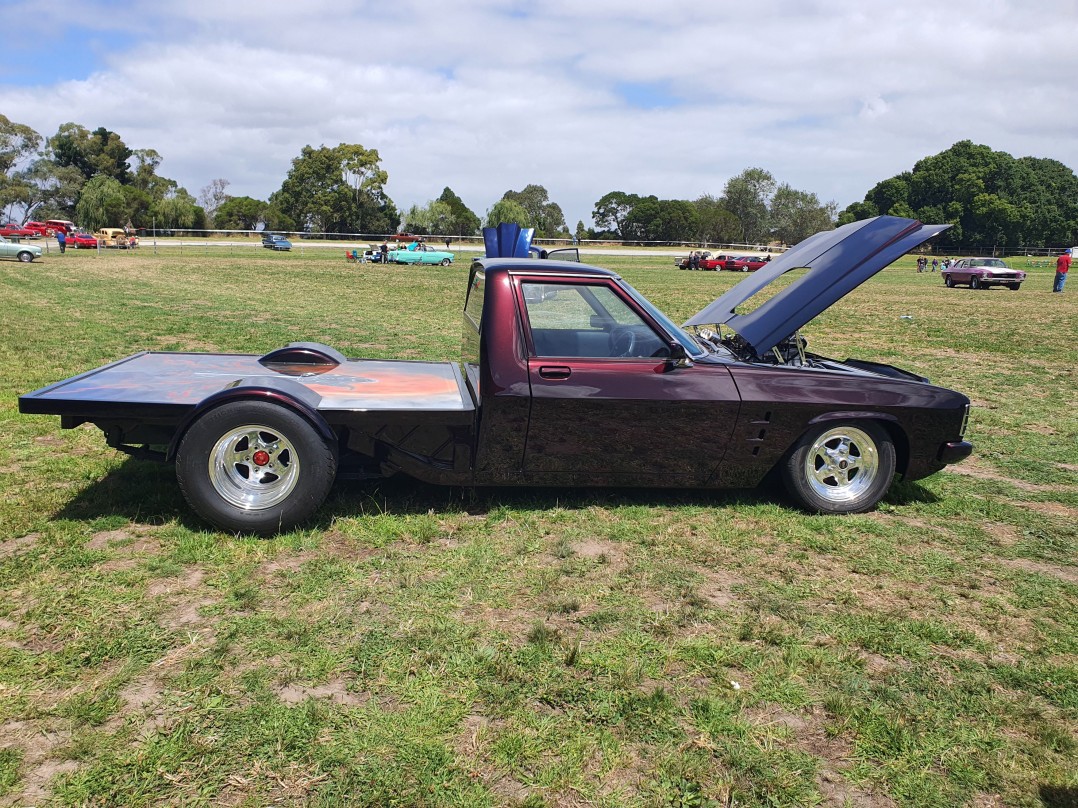 1977 Holden HX 1 Tonner