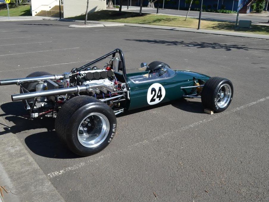 1967 Brabham BT24 Replica