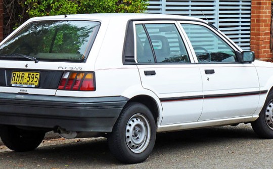 1989 Nissan PULSAR GL