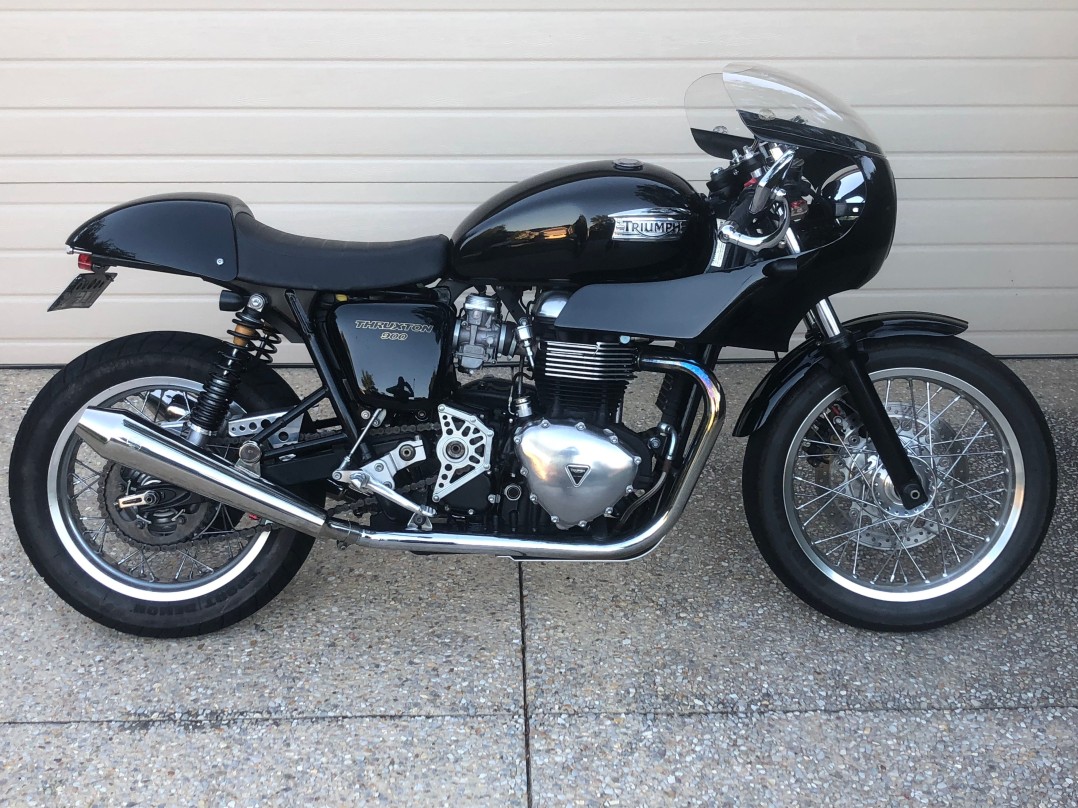 2011 Triumph 865cc THRUXTON 900