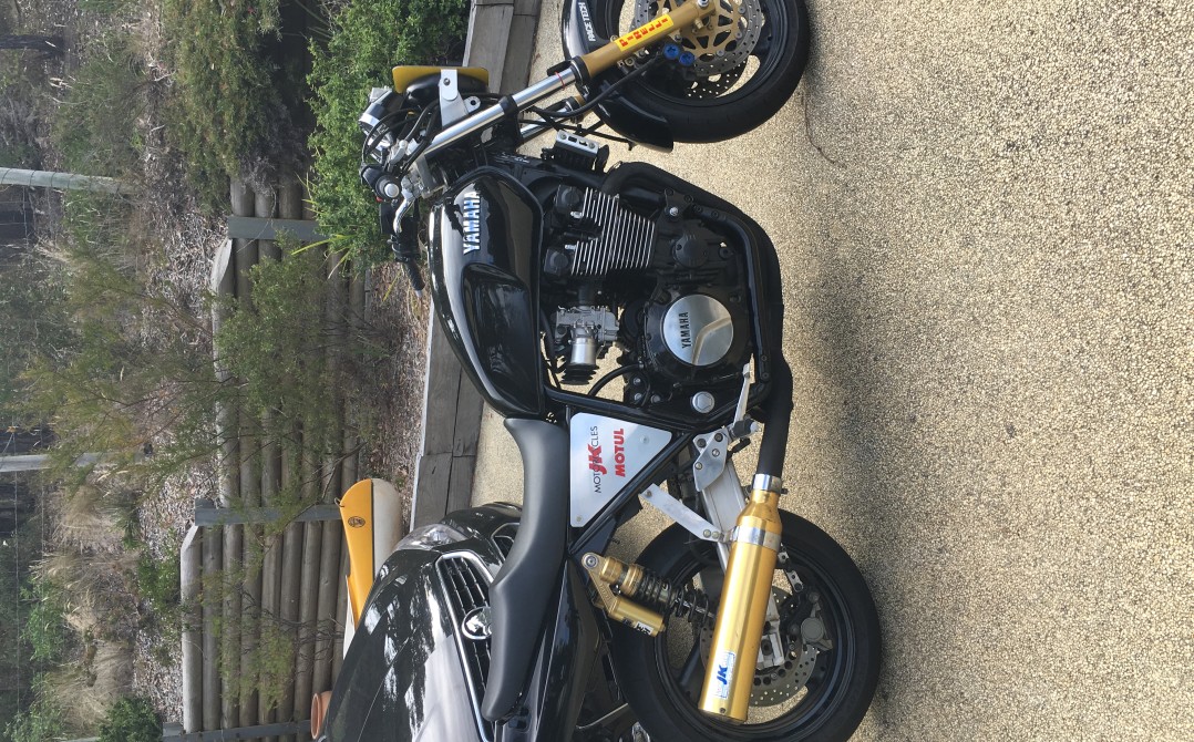 1998 Yamaha 1188cc XJR1200