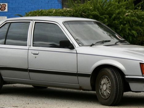 1983 Holden COMMODORE