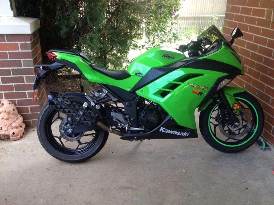 2014 Kawasaki 300cc ninja